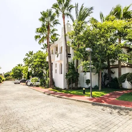 Jardines De Aldaba, Puerto Banus. Marbella
