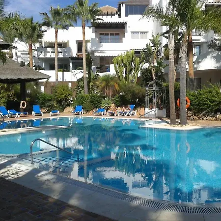Jardines De Aldaba, Puerto Banus. Apartment Marbella