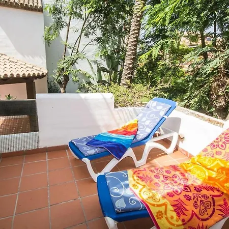 Jardines De Aldaba, Puerto Banus. Apartment